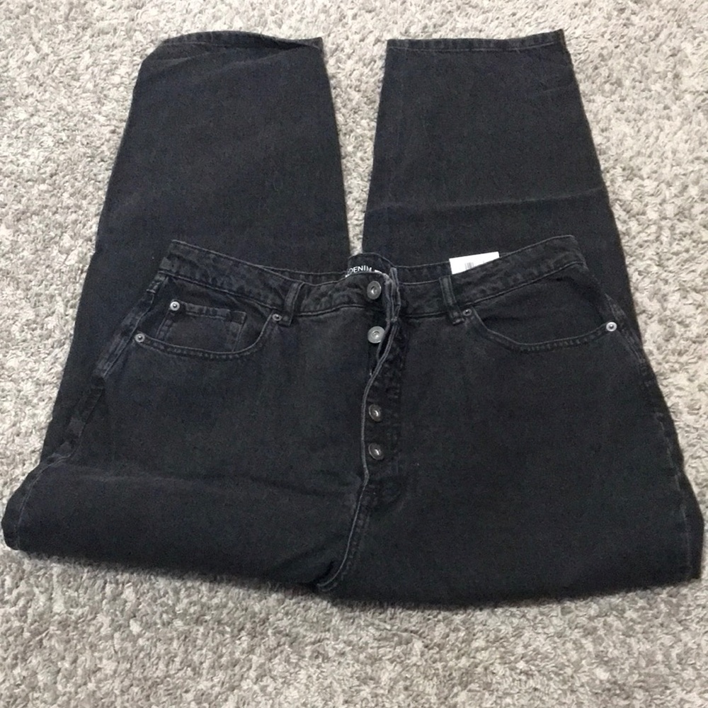 Black Denim mom Jeans